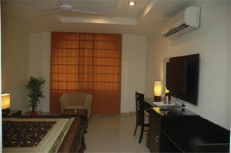 Aditya Hotel Ludhiana Room photo